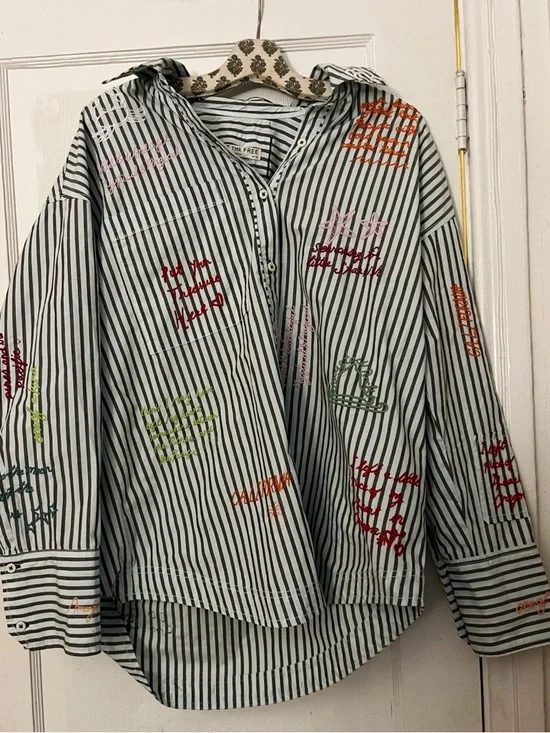 Free People / We The Free - Summer Road Trip Button Down - Picture 3 of 5